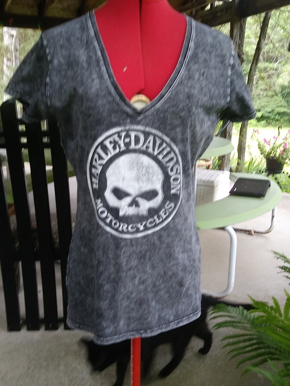 HarleyDavison V Neck Tee